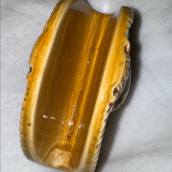 Adorable Vintage Cow Salt & Pepper Shaker Set with Napkin Holder - Picture 5 of 16